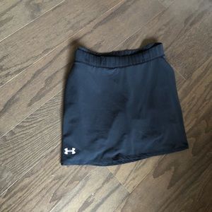 Under Armour Skort. Black. Large. EUC.